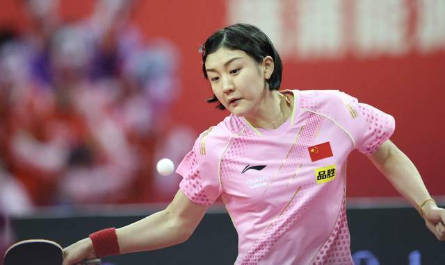 拉齐奥vs莱切：罗马尼奥利、贡多齐首发，卡马尔达、索蒂尔出战